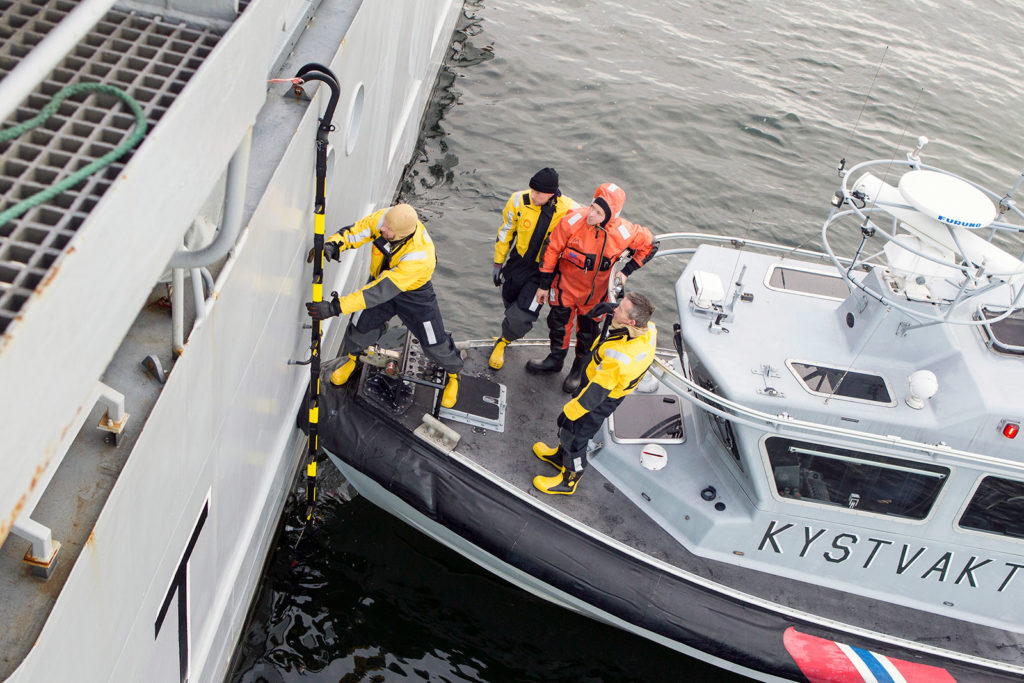 Henriksen Resq Tactical ladder used boarding ship