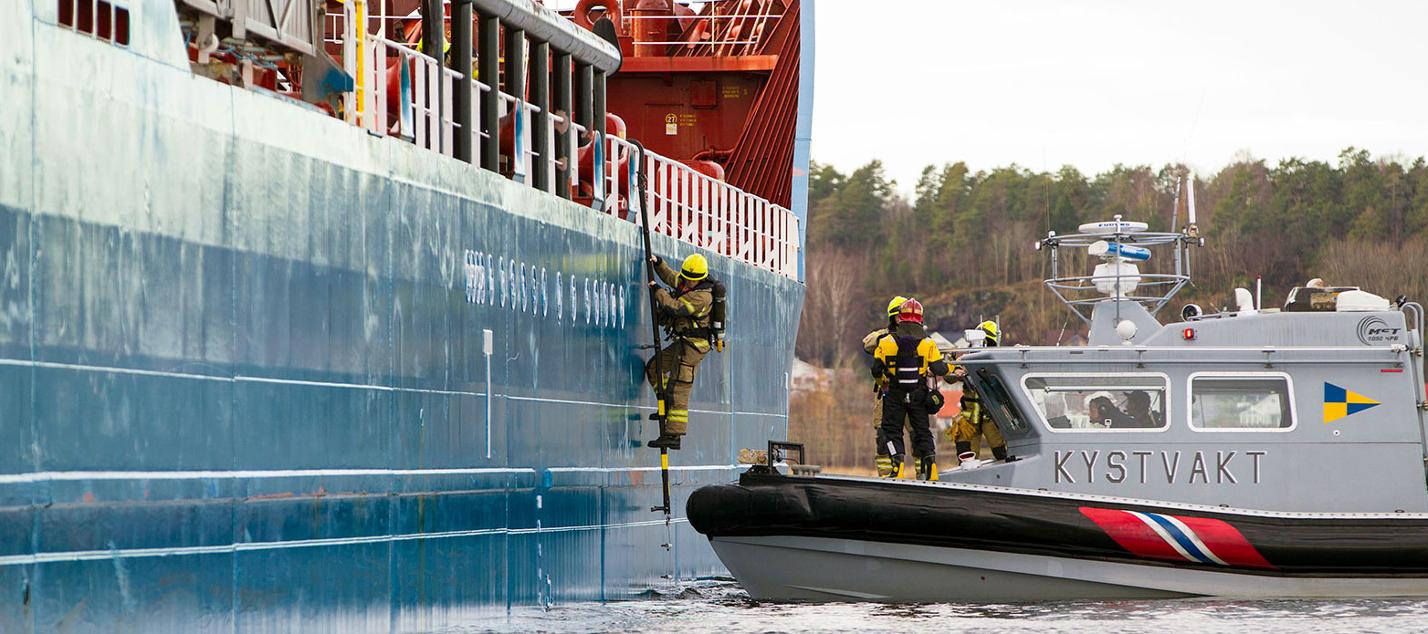 Henriksen emergency ladder in use